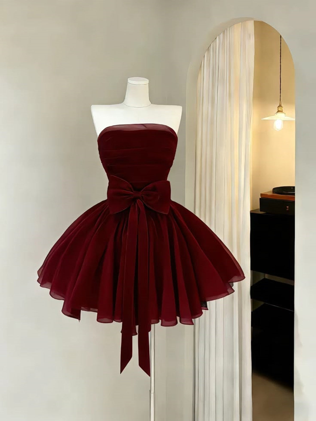 Vintage Burgundy Organza Strapless Mini Dress, Cute Burgundy Homecomin