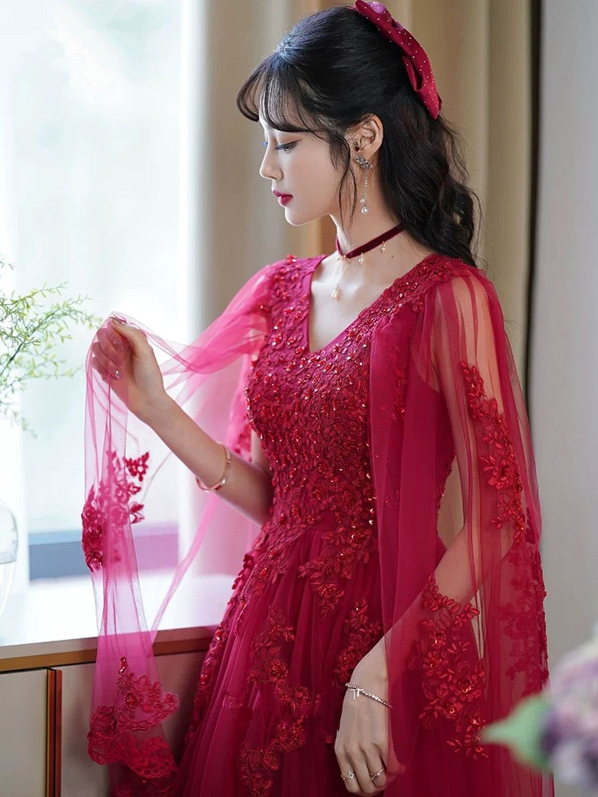Charming Wine Red Tulle V-neckline with Lace Applique Formal Dress, Wine Red Tulle Evening Dress