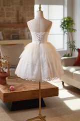 White Tulle and Lace Sweetheart Homecoming Dress, White Short Party Dress