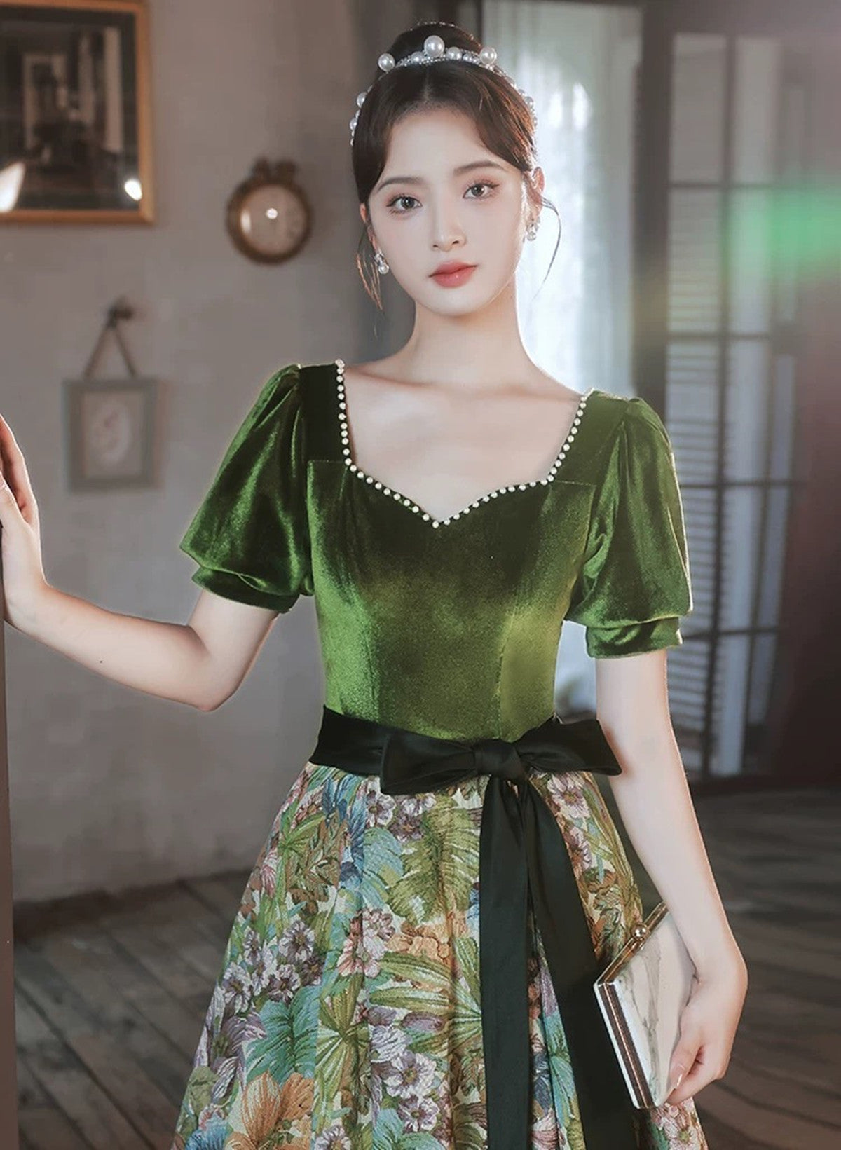 Green Velvet Floral Short Sleeves Long Prom Dress, Green Sweetheart Party Dress