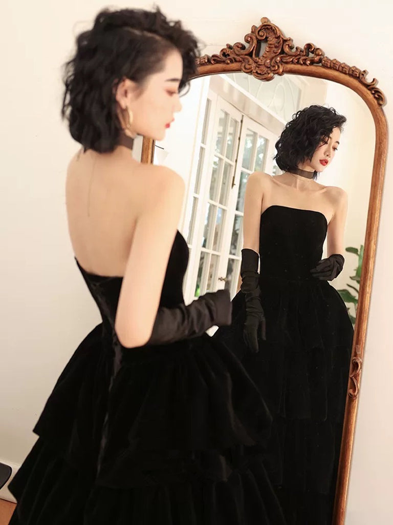 Black Strapless Notched Velvet Long Prom Dresses