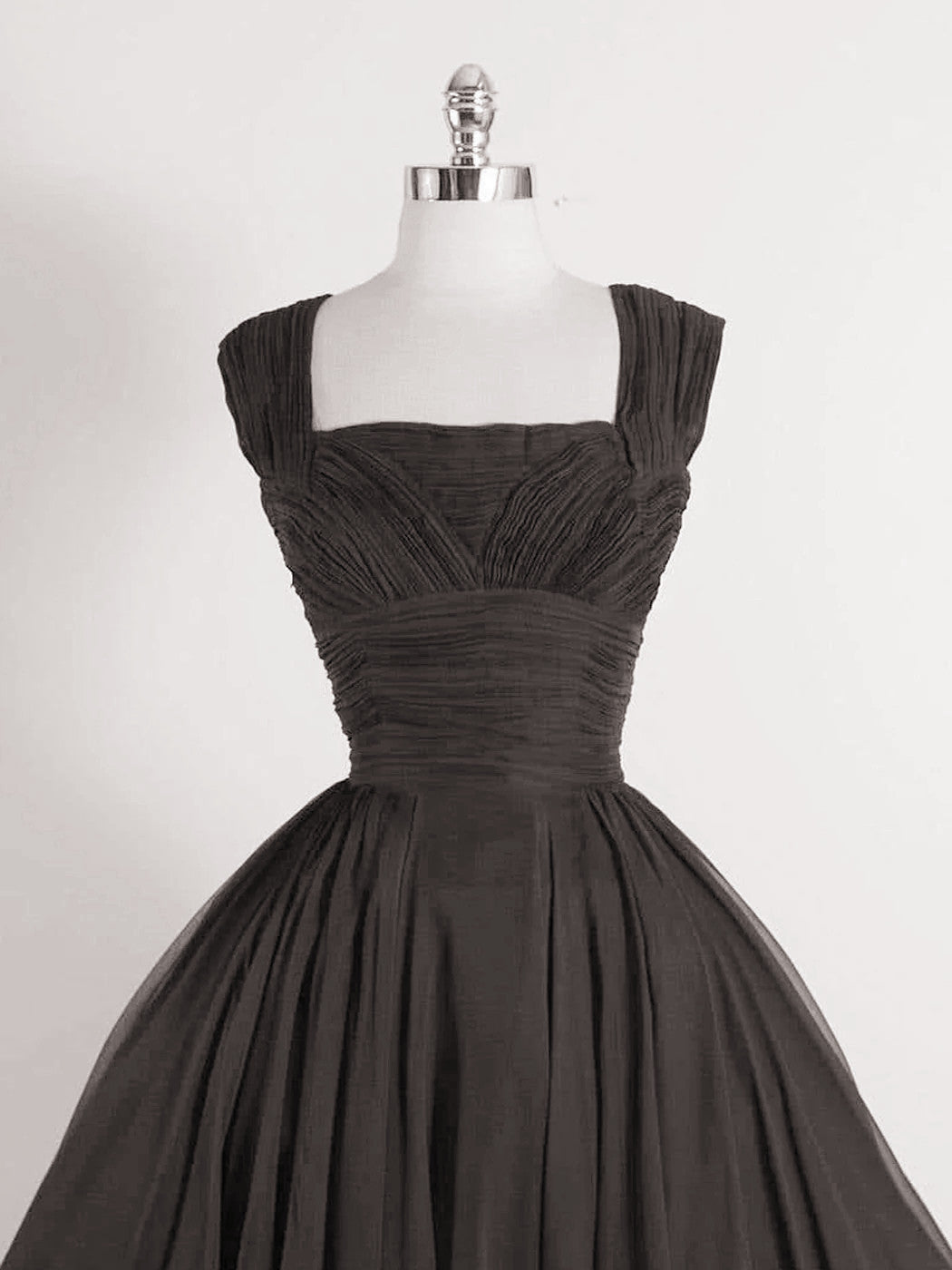 Black Chiffon Knee Length Wedding Party Dress, Black Chiffon Homecoming Dress Black Chiffon Knee Length Wedding Party Dress, Black Chiffon Homecoming Dress