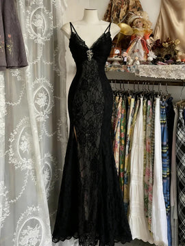 Lovely V-neckline Straps Spandex with Lace Prom Dress, Long Formal Gowns with Leg Slit