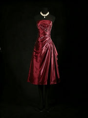 Chic Wine Red Taffeta Beaded Strapless Homecoming Dress, Wine Red Knee Length Short Party Dress