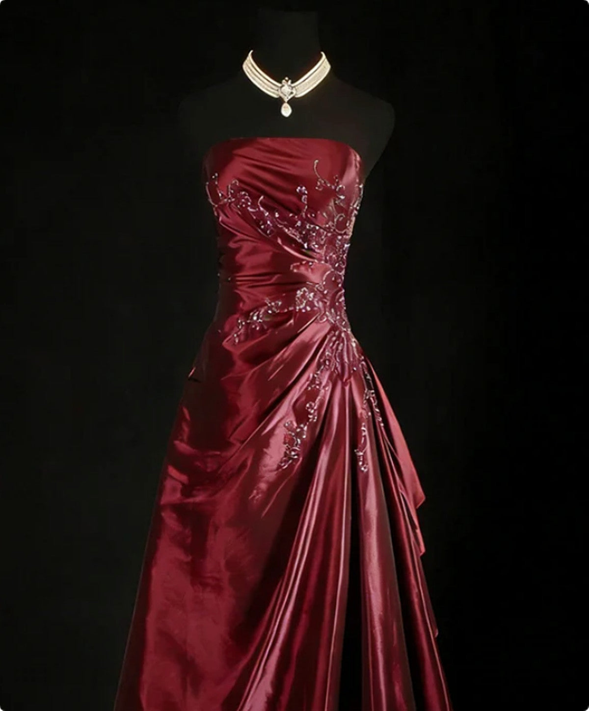 Chic Wine Red Taffeta Beaded Strapless Homecoming Dress, Wine Red Knee Length Short Party Dress