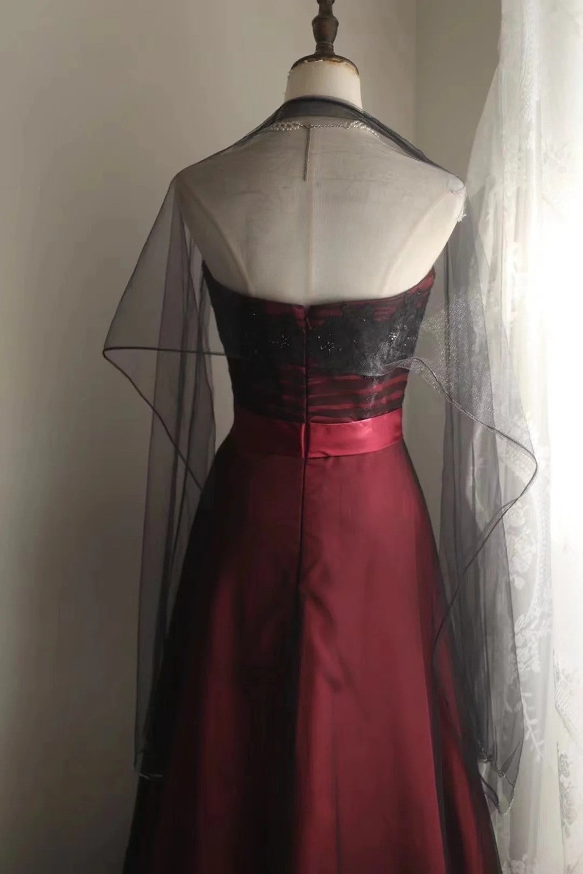 Elegant Black and Red A-line Vintage Style Party Dress, Black and Red Evening Dress