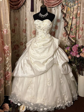 Ivory Vintage Style Ball Gown Wedding Dress, Strapless Beaded Corset Taffeta Long Formal Dress
