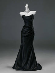 Vintage Gothic Black Satin Prom Dress, Strapless Mermaid Maxi Gown with Ruched Detail