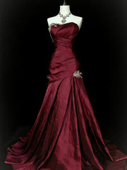 Wine Red Strapless Ruched Prom Dress,Elegant Wine Red Taffeta Floor-Length Formal Dress with Lace Applique