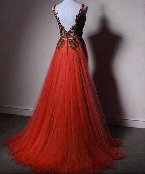 Red Tulle Formal Gown with Black Lace Applique Formal Dress , Charming Prom Gown