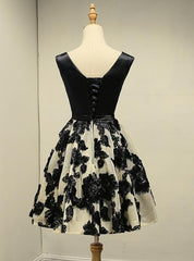 Cute Black Knee Length Lace Homecoming Dress, Party Dress