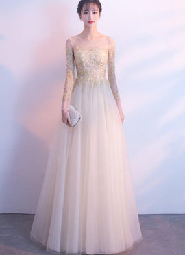 Beautiful Light Champagne Long Sleeves with Gold Applique, Charming Formal Gowns 2019
