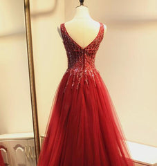 Charming V-neckline Tulle Beaded Prom Gown, Evening Dresses