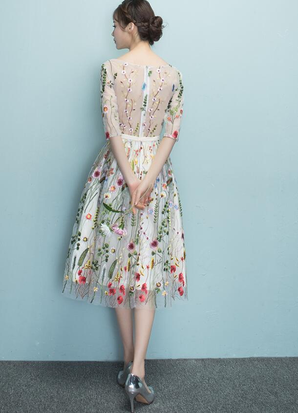 Lace Floral Elegant Knee Length Round Neckline Party Dress