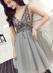 Fashionable Grey Beaded Tulle V-neckline Short Party Dress, Grey Homecoming Dress