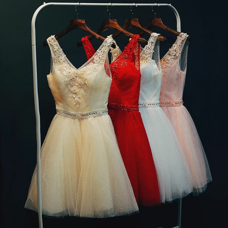 V-neckline Beaded Tulle Short Party Dress, Knee Length Homecoming Dres Cutedressy V-neckline Beaded Tulle Short Party Dress, Knee Length Homecoming Dres Cutedressy