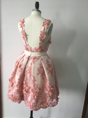 Lovely Short Lace Appliques Hand-Made Flower Homecoming Dress, Cute Prom Dress