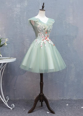 Cute Short Tulle V-neckline with Flower Lace Party Dress Homecoming Dress, Short Formal Dresses