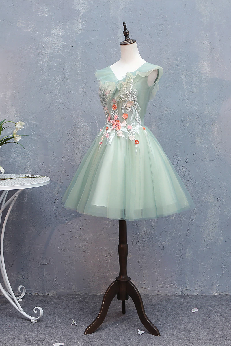 Cute Short Tulle V-neckline with Flower Lace Party Dress Homecoming Dr Cutedressy Cute Short Tulle V-neckline with Flower Lace Party Dress Homecoming Dr Cutedressy