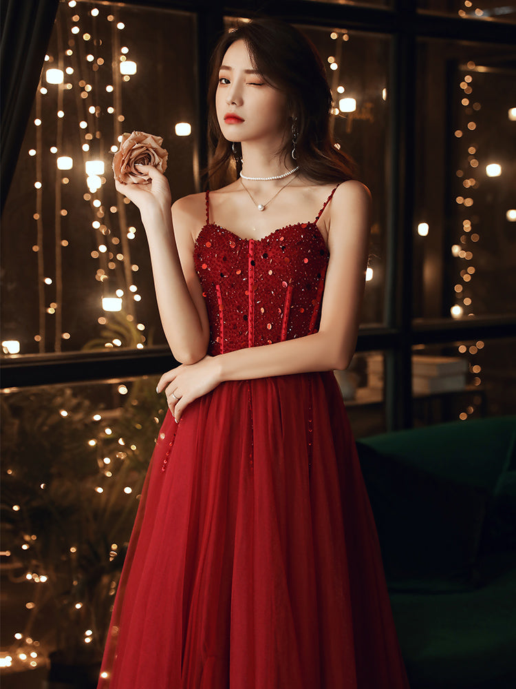 Buy Windsor Wine Red Sequins Embroidered Net Reception Gown Online | Samyakk