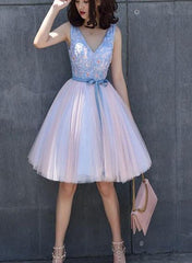 Pink Short Lace V Neck Elegant Homecoming Dresses,Short Prom Dresses , Lovely Floral Party Dress