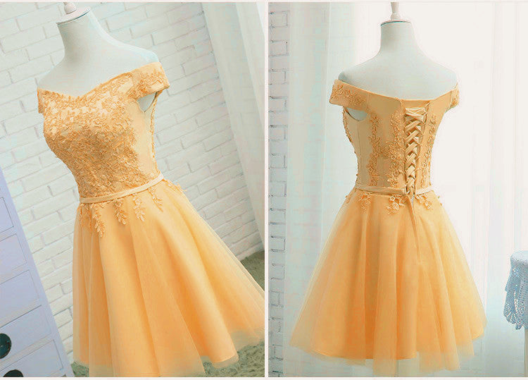 Champagne Tulle Short Lace Applique Bridesmaid Dress, Short Prom Dress ...