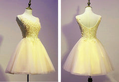 Lovely Tulle Yellow V-neckline Short Party Dress with Applique, Short Prom Dress