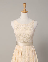 Lovely Lace Champagne Short Wedding Party Dresses,Sleeveless Bridesmaid Dress with Sash