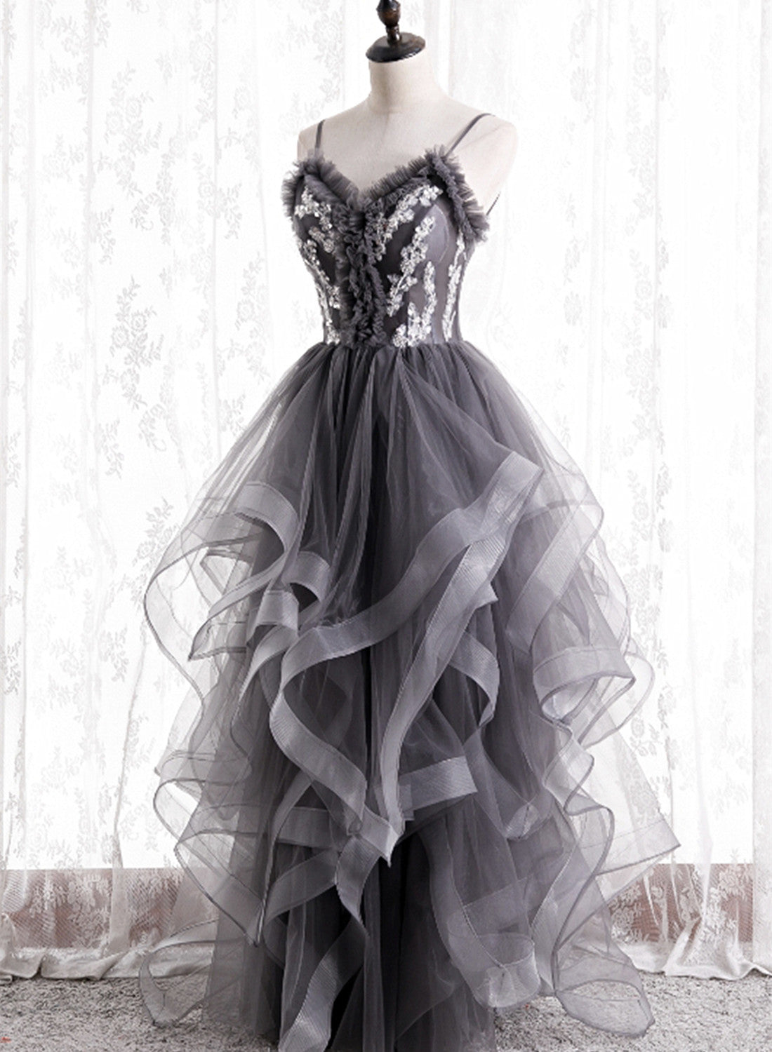 Grey Tulle Sweetheart Long Party Dress with Lace Applique, Grey Long Prom Dress Grey Tulle Sweetheart Long Party Dress with Lace Applique, Grey Long Prom Dress